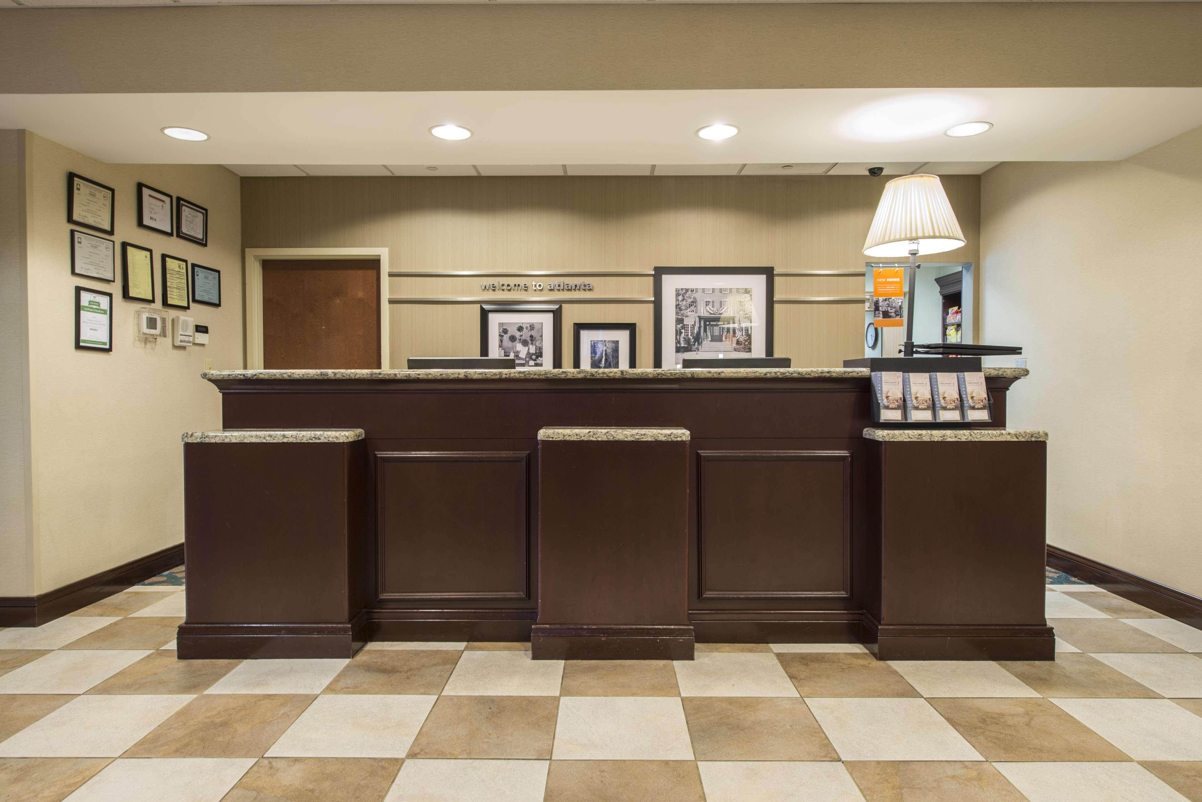 Hampton Inn & Suites Atlanta Airport West Camp Creek Pkwy College Park Bagian luar foto
