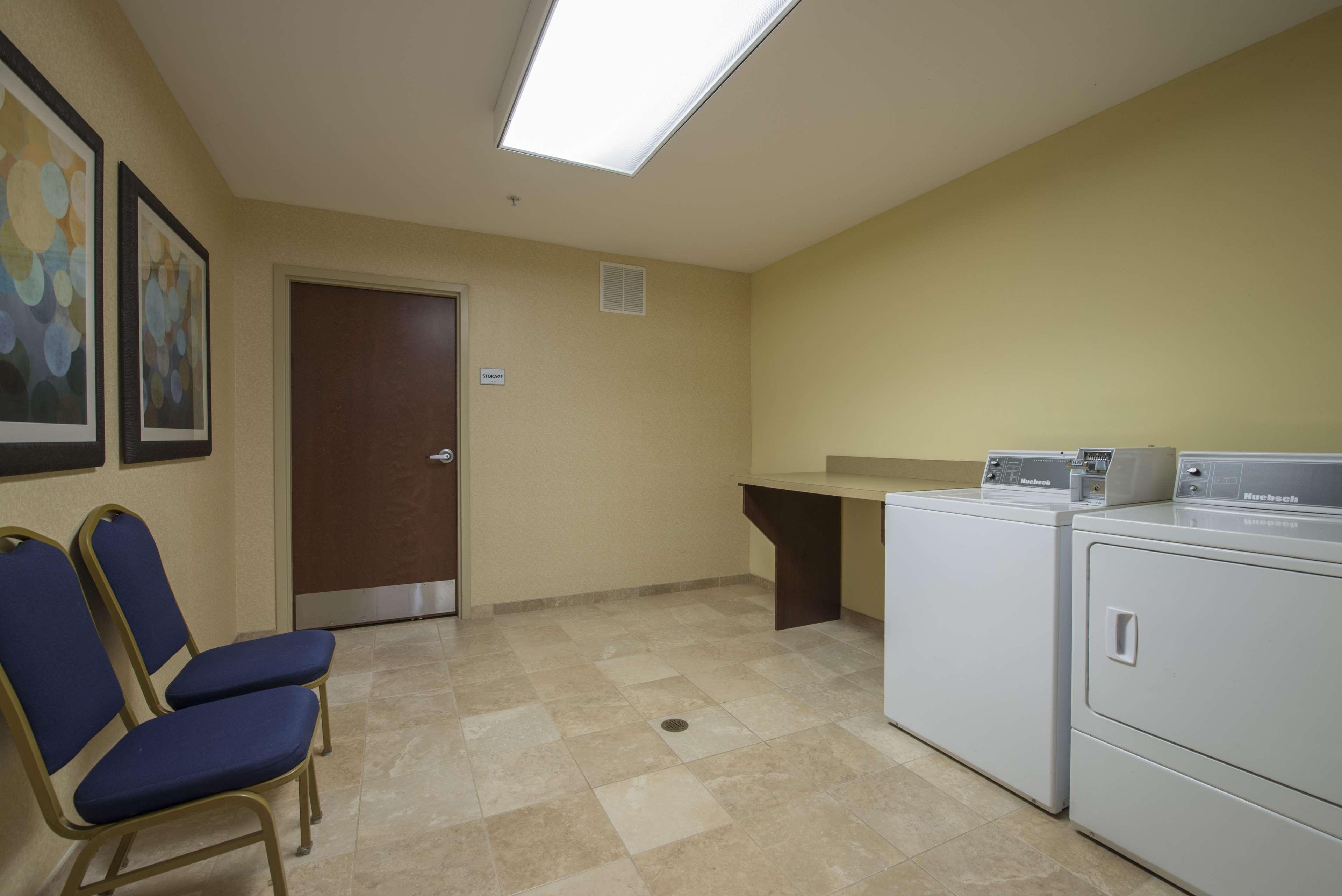 Hampton Inn & Suites Atlanta Airport West Camp Creek Pkwy College Park Bagian luar foto