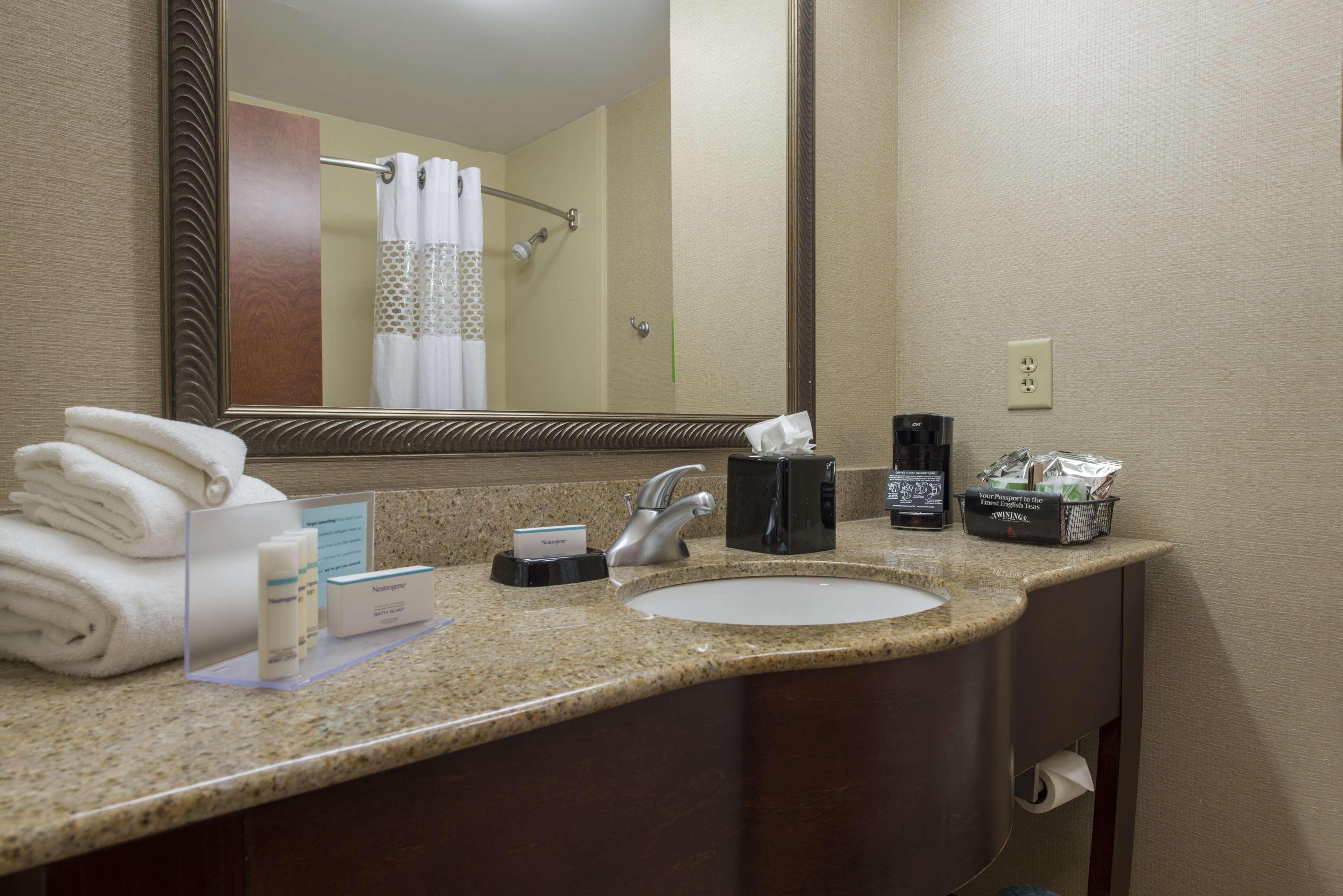 Hampton Inn & Suites Atlanta Airport West Camp Creek Pkwy College Park Bagian luar foto