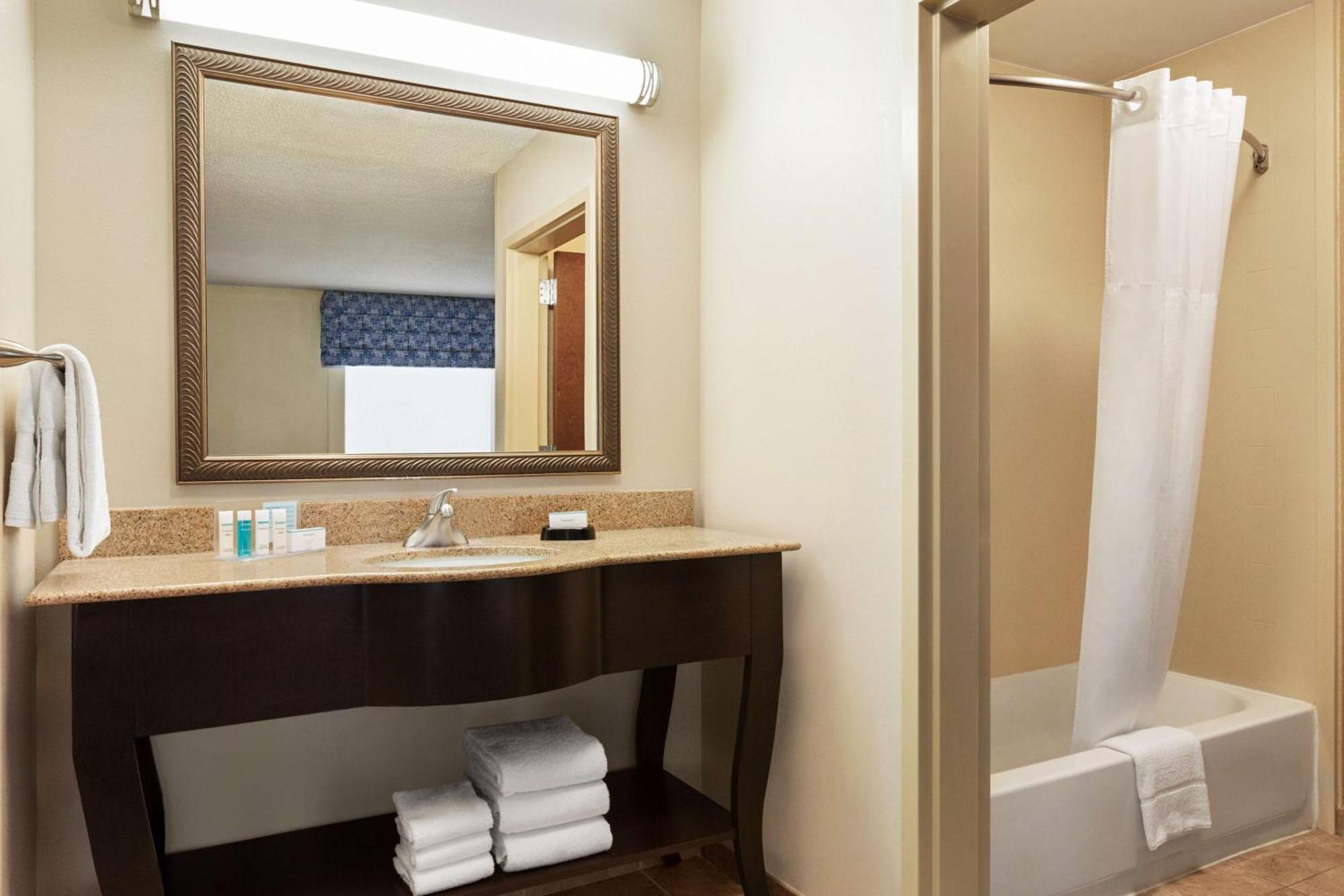 Hampton Inn & Suites Atlanta Airport West Camp Creek Pkwy College Park Bagian luar foto