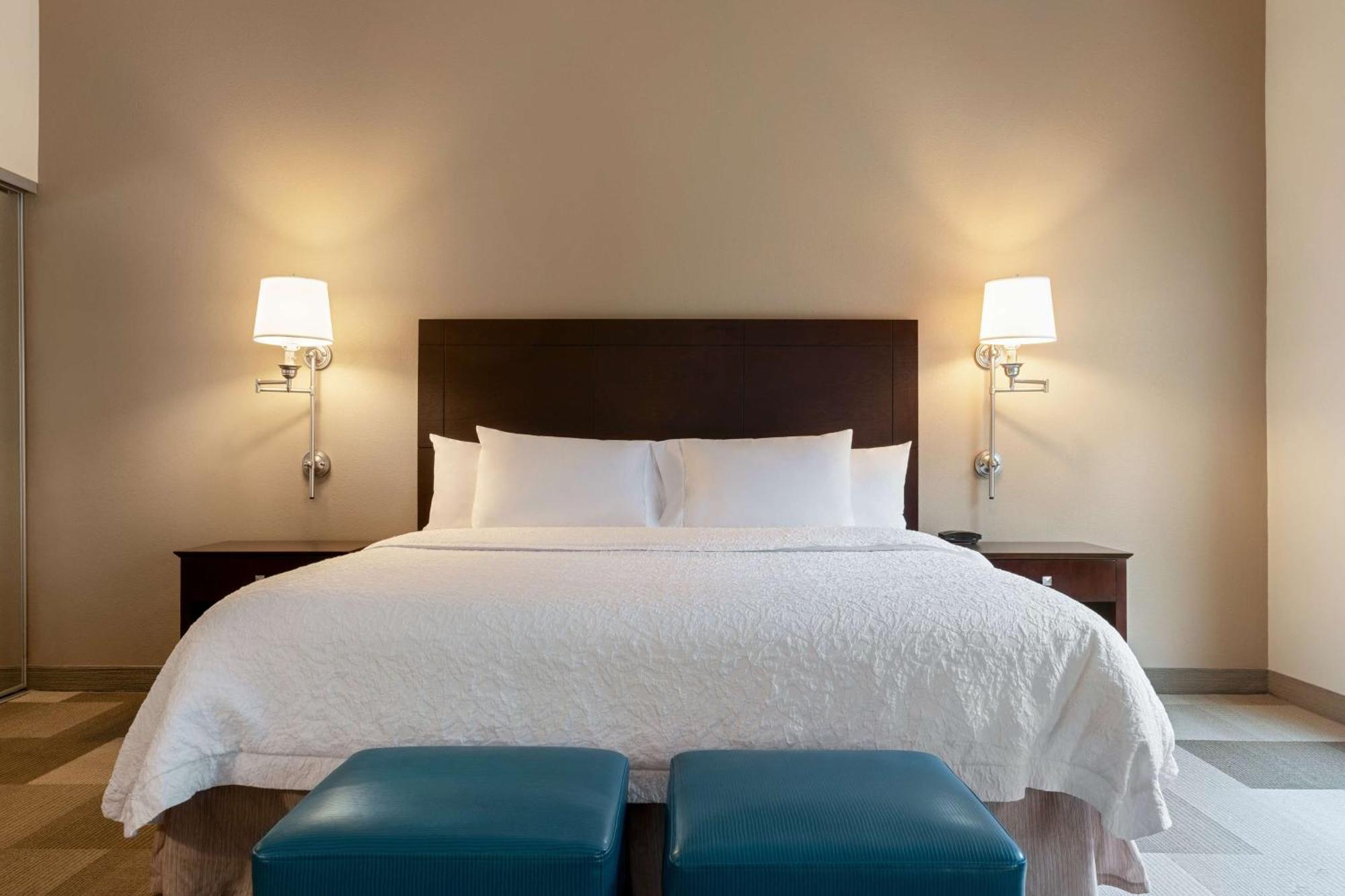 Hampton Inn & Suites Atlanta Airport West Camp Creek Pkwy College Park Bagian luar foto