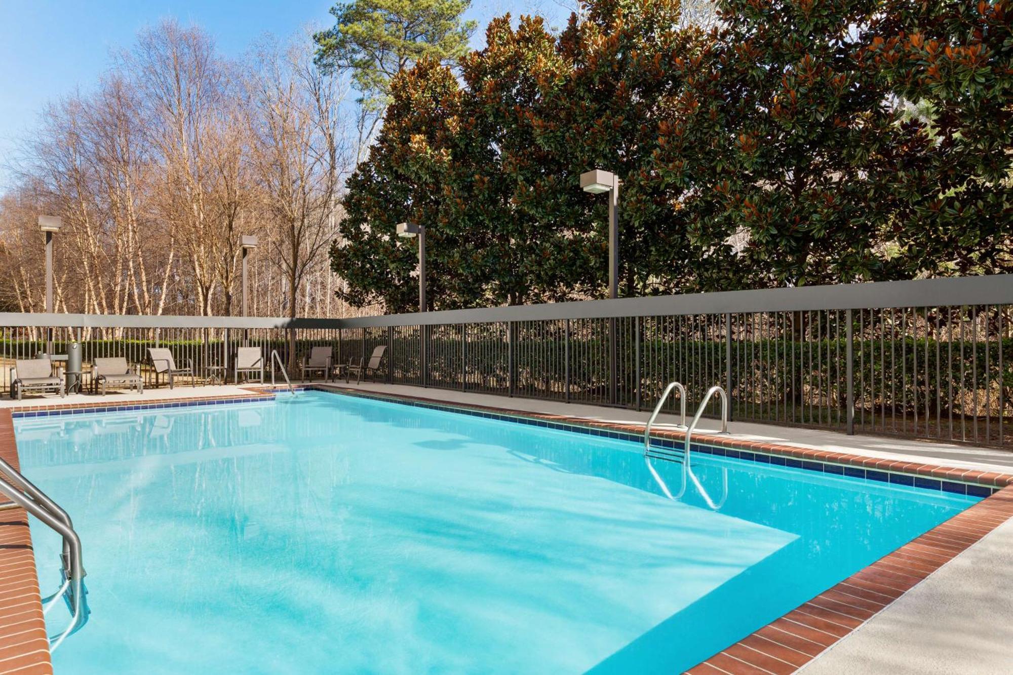 Hampton Inn & Suites Atlanta Airport West Camp Creek Pkwy College Park Bagian luar foto
